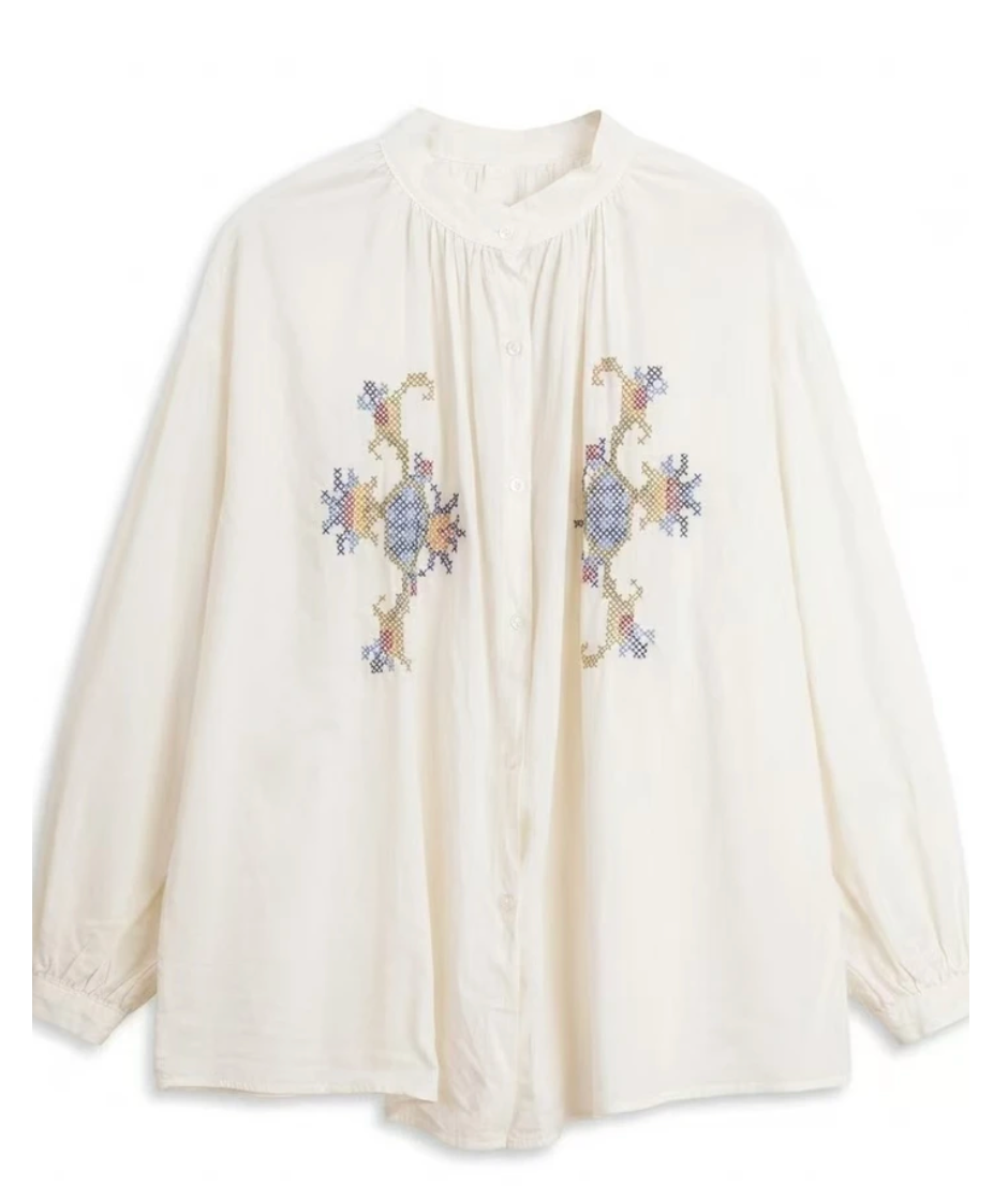 Chemise brodée col rond Maria -Trendy Faubourh