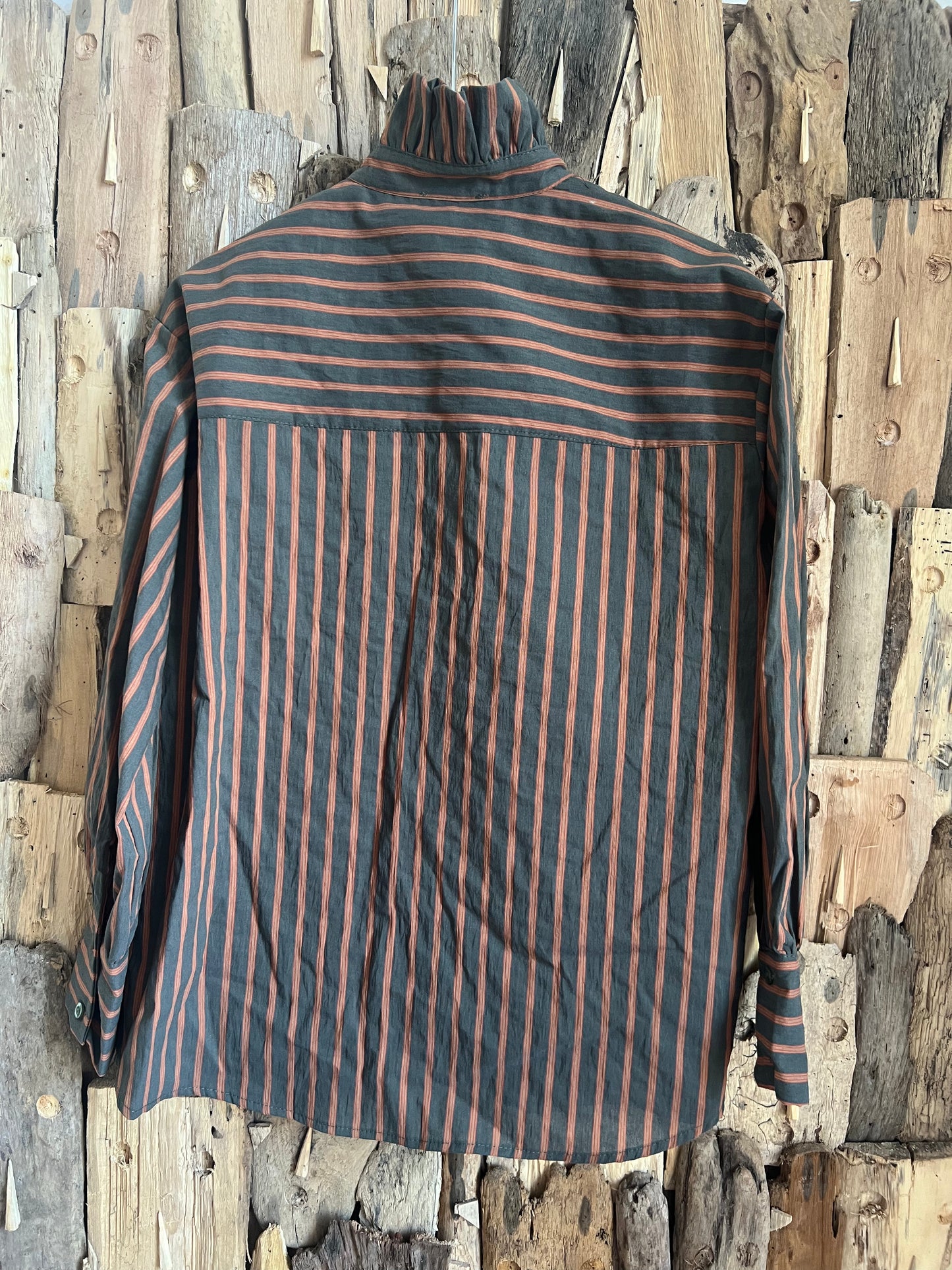 Chemise Mona-Kaki et rayures orangées-TRENDY FAUBOURG