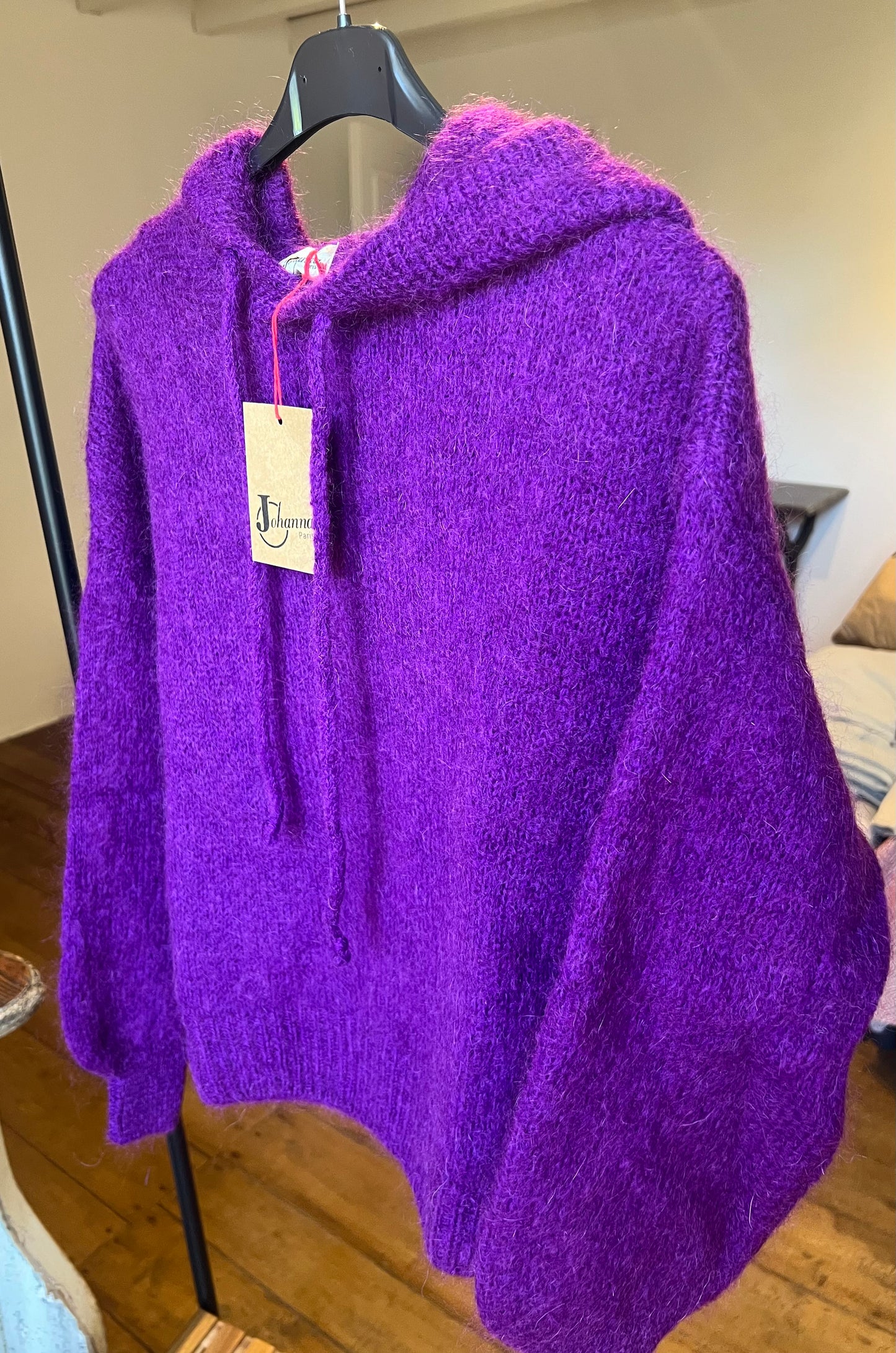 Pull à capuche en mohair-Johanna Paris