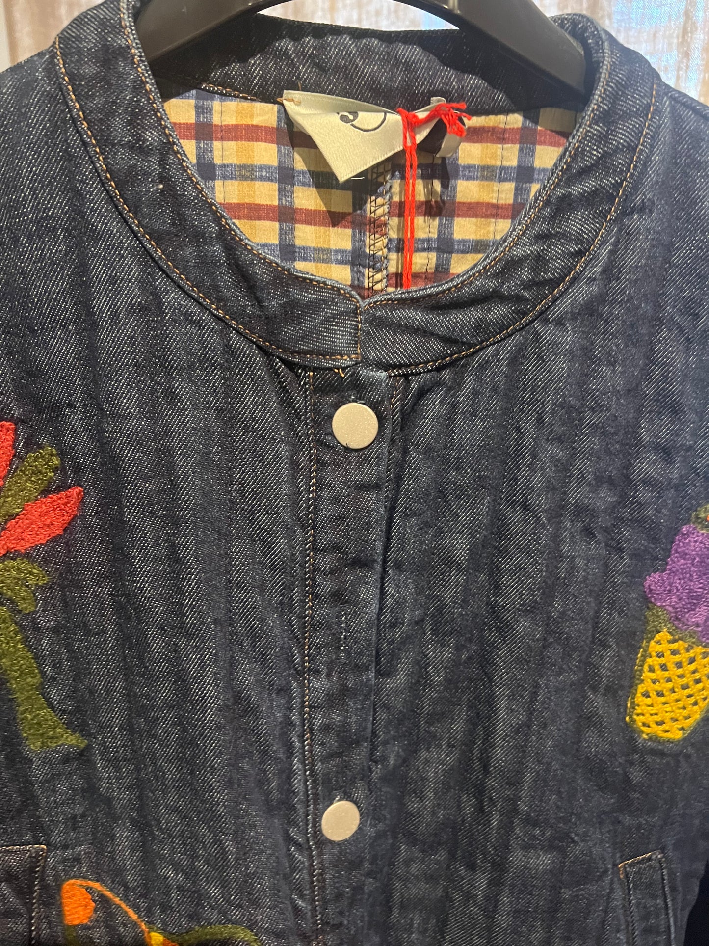 Vente privée-Blouson jean bleu brodé -Johanna Paris