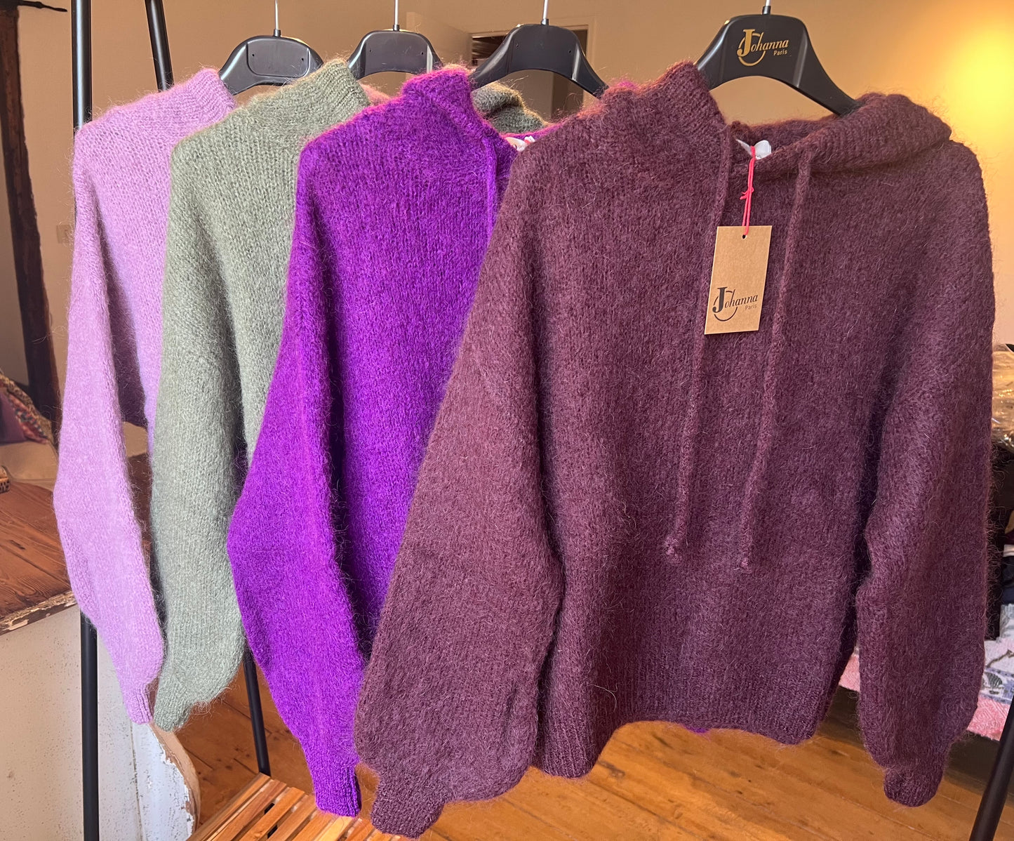 Pull à capuche en mohair-Johanna Paris