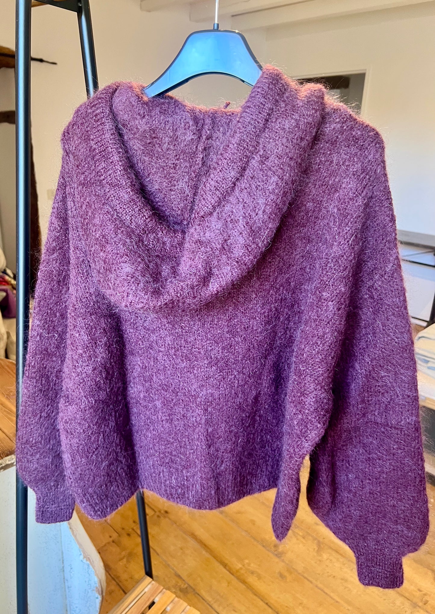Pull à capuche en mohair-Johanna Paris