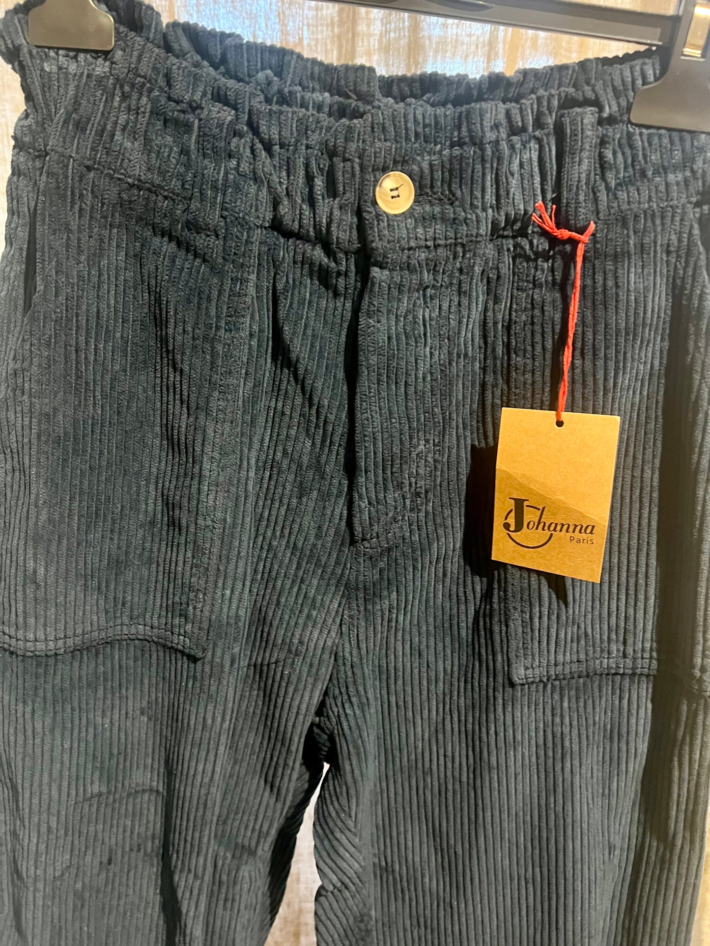 Vente privée-Pantalon en velours côtelé bleu foncé-Johanna Paris