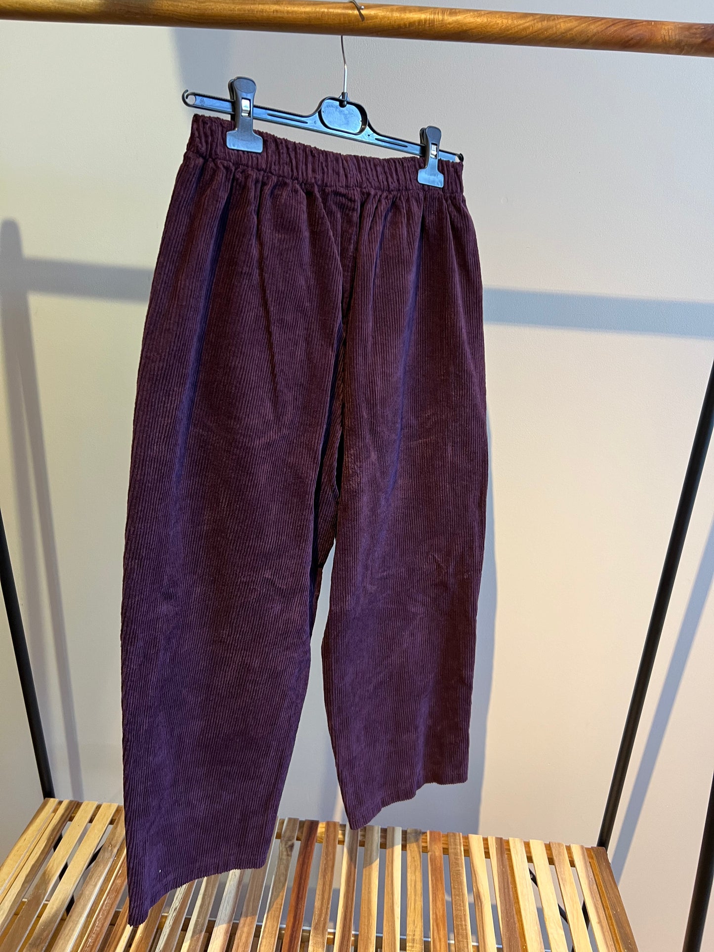 Pantalon Magique velours aubergine-Johanna Paris